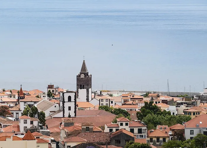 Quinta Deao I By An Island Funchal (Madeira)